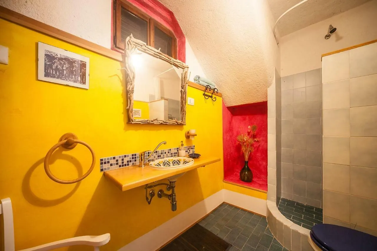 La Fattoria Di Nonna Eugenia Bed & Breakfast Lerici